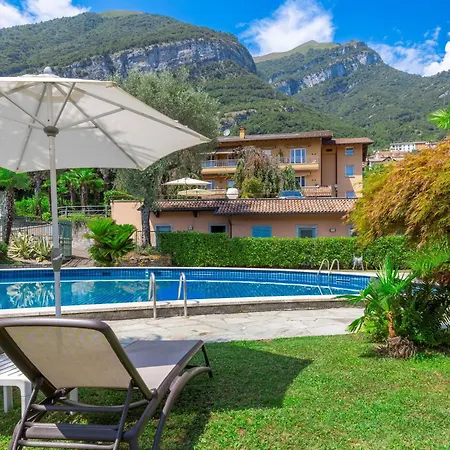 Edy Hotell Tremezzo