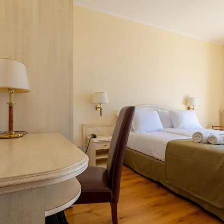 Edy Hotel